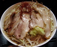 「味噌（中）￥750 + 野菜増し￥150」@醤五郎の写真