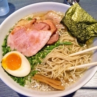 「鶏支那蕎麦（塩）+大盛+チャーシュー1枚追加（低温/直火） 68」@喜乃壺の写真