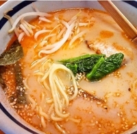 「皮付辛らーめん（辛さ:強）700円」@麺友 一誠の写真