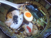 「焦がし正油らーめん」@らーめん しおの風 INさいたまの写真