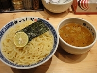 「つけ麺大盛」@つじ田 神田御茶ノ水店の写真