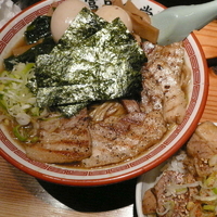 「特製中華そば（大） 1,000円 + 半熟味玉（半熟味玉無料券使」@松戸中華そば 富田食堂の写真