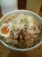 「汁なし（中）」@らーめん 破顔の写真