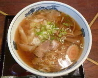 「ワンタンメン（750円）」@湯本ハイカラ中華 日清亭 本店の写真