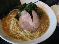 「ラーメン並650円濃いめ ちょいかた」@八七三家 大門店の写真