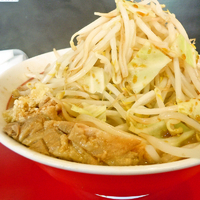 「ラーメン ￥680 （ニンニク少なめ）」@千里眼の写真