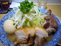 「燈郎【麺少なめ・ヤサイ】（700円）」@麺屋 一燈の写真