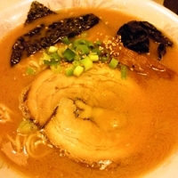 「うまかもん醤油とんこつ」@らーめん 大門の写真