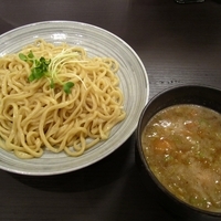 「濃厚魚介つけ麺（あつもり）800円+味玉70円」@麺屋祥元の写真