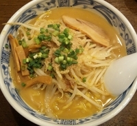 「味噌らーめん（700円）大盛無料」@北海道らーめん 魚らん坂 両国店の写真