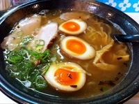 「塩そば+煮たまご+麺大盛」@中華そば 無限の写真