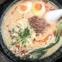 「橙(オレンジ)のラーメン 680円」@北海道らーめん 魚らん坂 川口店の写真