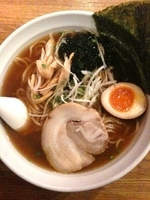 「醤油ラーメン」@中国屋台 満丸の写真