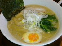 「醤油とんこつラーメン」@玉子家らーめんの写真