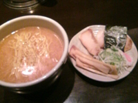 「特選とろ肉ラーメン（4枚）1050円」@らーめん 山頭火 横浜そごう店の写真