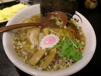 「しょうゆらーめん」@らーめんゆずの写真