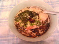 「赤+黒味玉ラーメン」@熊本ラーメン大門の写真