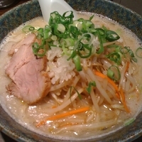 「らぁめん750円」@麺処 むささんじんの写真