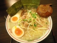 「吟醸ねぎらーめん?ねぎらーめん?+味玉」@らーめん道進の写真