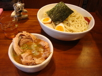 「特つけめんチャーシュー（特盛）+たまご」@らーめん よし丸の写真