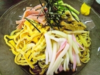 「冷し中華と半チャーハンセット900円」@ら～めんサカムラの写真