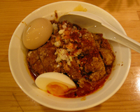 「排骨担々麺+味付玉子」@かつぎやの写真