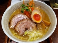 「トリウオシオ ラーメン」@麺舎 ヒゲイヌの写真