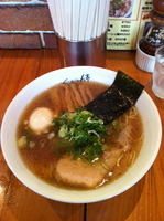 「醤油味玉ら〜めん」@ShiNaChiKu亭の写真
