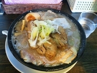 「日本最強濃厚豚骨ラーメン大盛」@こだわり自家製手打麺ラーメンシェの写真