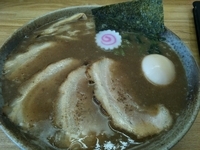 「特製らーめん（1080円）+ライス（ランチタイム無料）」@ニ升屋の写真