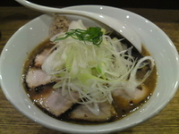 「燻玉焼豚味噌ラーメン」@神保町 可以の写真