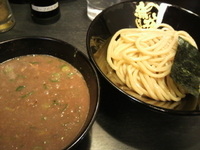 「豚骨つけ麺（麺少なめ）」@無鉄砲 つけ麺 無極の写真