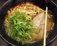 「ラー油ラーメン 650円」@らーめん万代 浜松町店の写真