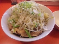 「油そば （醤油） （ネギ ニンニク少々） 750円」@ちばからの写真