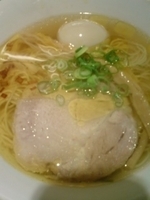 「味玉塩らーめん」@麺創研かなで 府中本店の写真