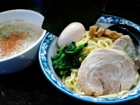 「特製つけ蕎麦 1100円（冬季、土曜6時から限定50食）」@豚骨醤油 蕾の写真