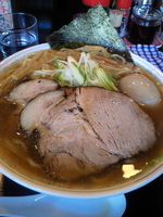 「ラーメン 650円（大盛り同料金）+チャーシュー 250円 +味」@らーめんはるか86の写真