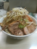 「ラーメン（ニンニクなしヤサイアブラマシトウガラシ）」@ラーメン荘 歴史を刻め 本店の写真