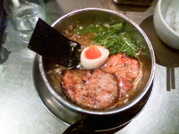 「炙りチャーシューらーめん 塩（淡麗）」@ZUND-BARの写真