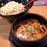 「ブタカラツケ（辛さのみハングレ）+ライス 820円+100円」@カラツケグレの写真