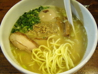 「白鶏らーめん680円+味玉100円」@鶏の穴の写真