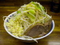 「小ラーメン 700円（ニンニク・カラメ）」@ラーメン二郎 新小金井街道店の写真