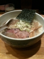 「濃厚塩ラーメン（大盛）」@○心厨房の写真