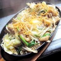 「もつ入り焼きラーメン」@KENZOの写真