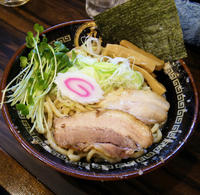 「味麺、タルタル丼（飯抜き）、つまみセット、「麦とホップ」×7杯?」@丸め～背脂煮干～の写真