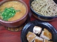 「みそ燻鶏 1000円+サービス味玉」@麺や つるり 牛久店の写真