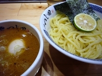 「二代目つけ麺（980円）」@つじ田 神田御茶ノ水店の写真