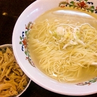 「塩らーめん（大盛/麺カタメ）+おつまみメンマ 400円+50円+」@ラーメン寺子屋 麺倶楽部の写真