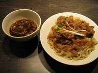 「肉盛りつけめん普通盛り780円」@魁 肉盛りつけ麺 六代目けいすけの写真