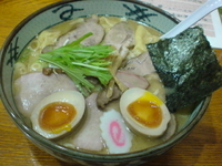 「チャーシューワンタン麺（味噌）+大盛+味玉子」@手打ち中華そば 凌駕の写真